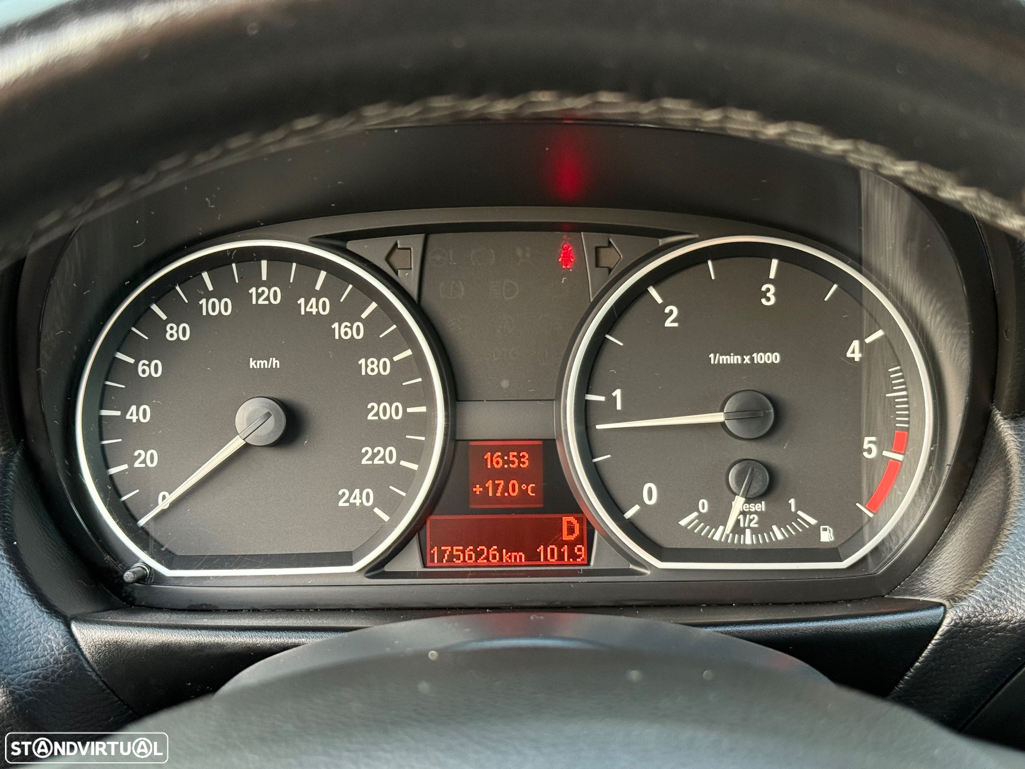 BMW 118 dA Pack M - 19
