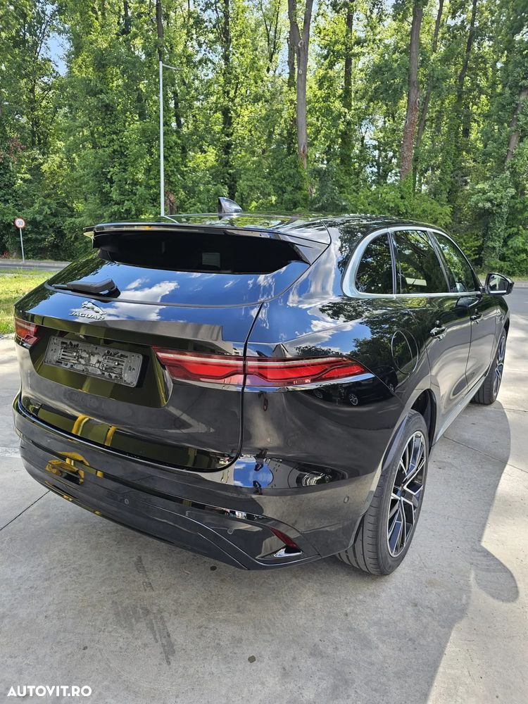 Jaguar F-Pace - 3