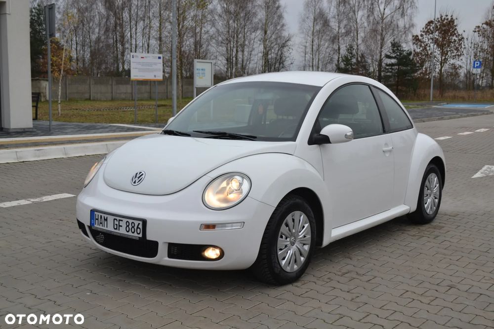 Volkswagen New Beetle - 10