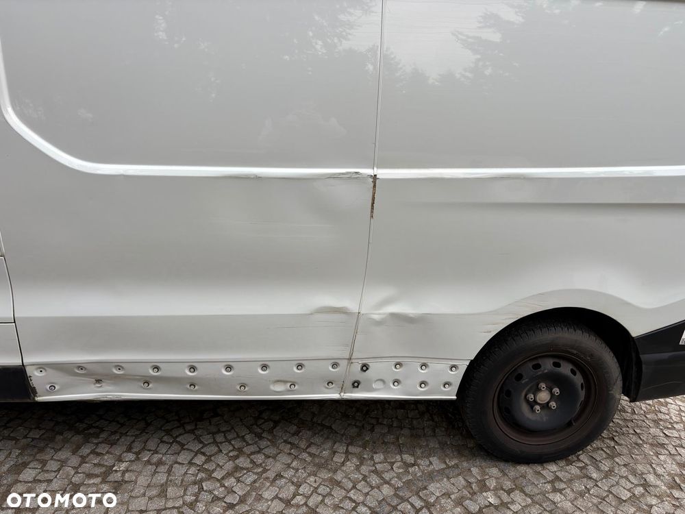 Renault Trafic - 10