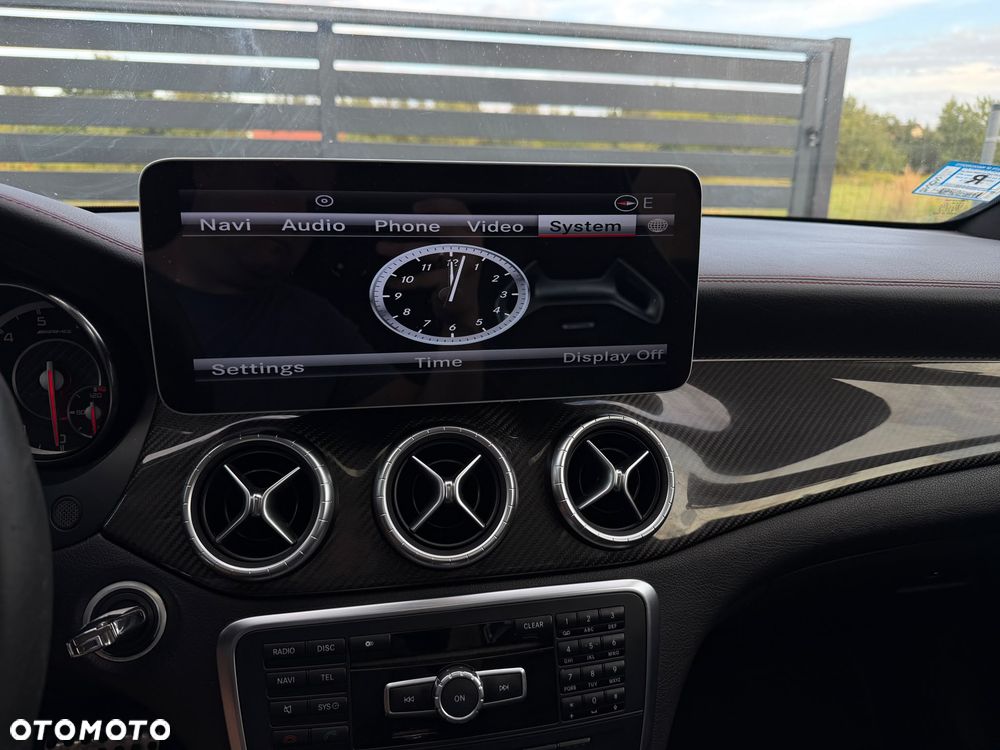 Mercedes-Benz CLA 45 AMG 4-Matic - 18