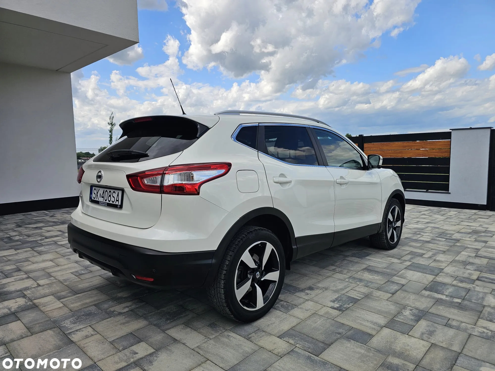 Nissan Qashqai 1.6 DCi Acenta Xtronic - 8
