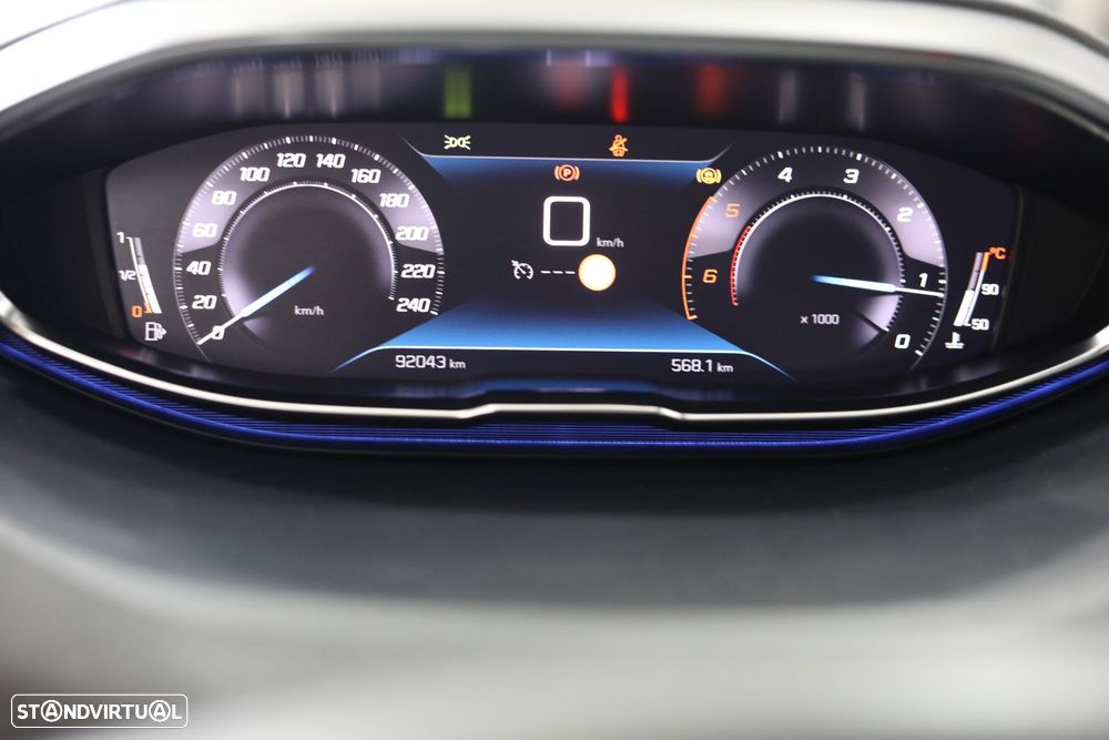 Peugeot 3008 1.5 BlueHDi Active - 10