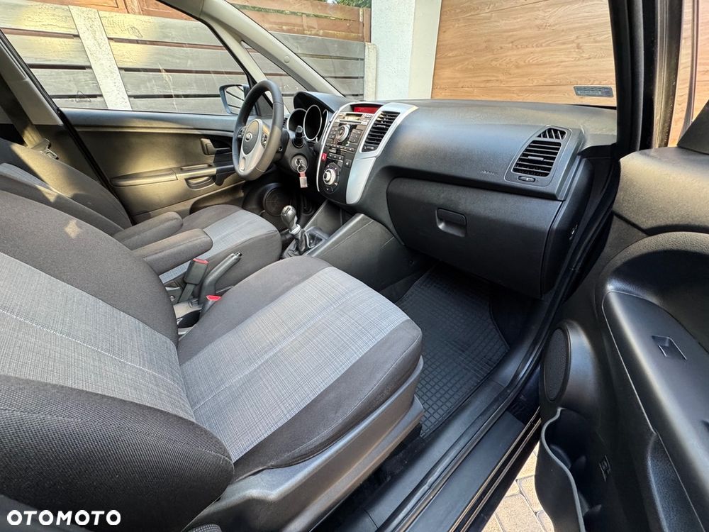 Kia Venga 1.4 M - 30