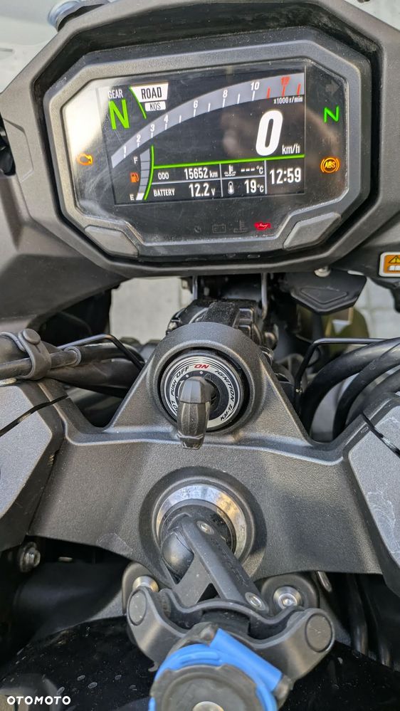 Kawasaki Ninja 1000 SX - 4