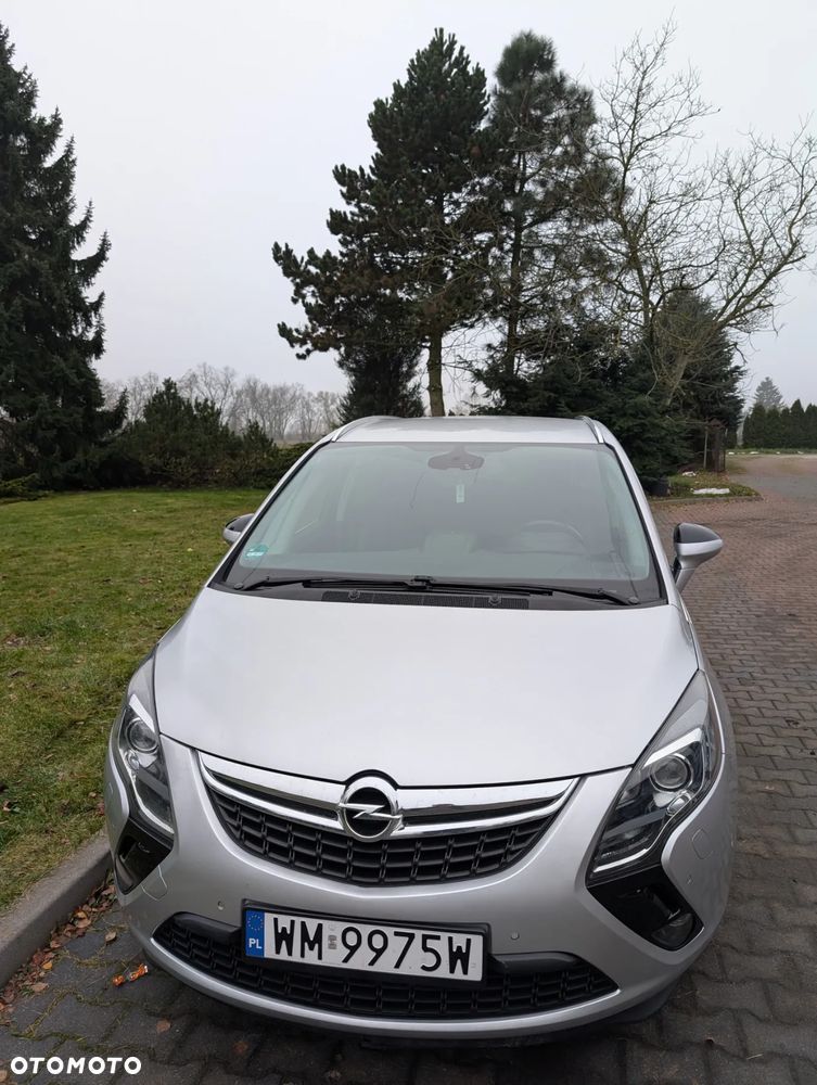 Opel Zafira 1.4 T Cosmo EU6 - 9