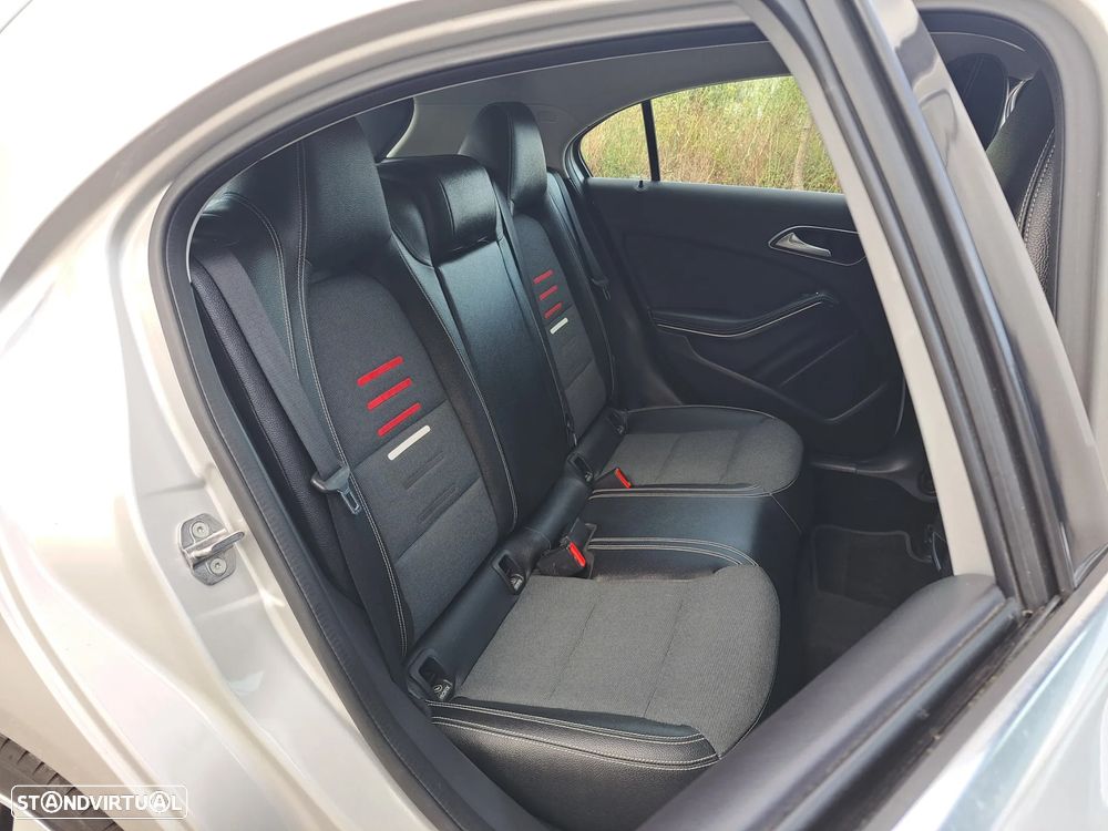 Mercedes-Benz A 180 CDI BlueEFFICIENCY Edition Style - 25
