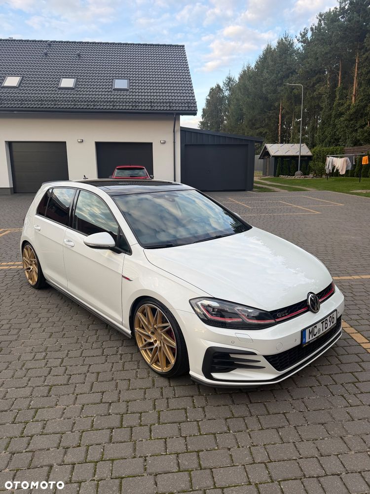 Volkswagen Golf GTI (BlueMotion Technology) DSG - 4
