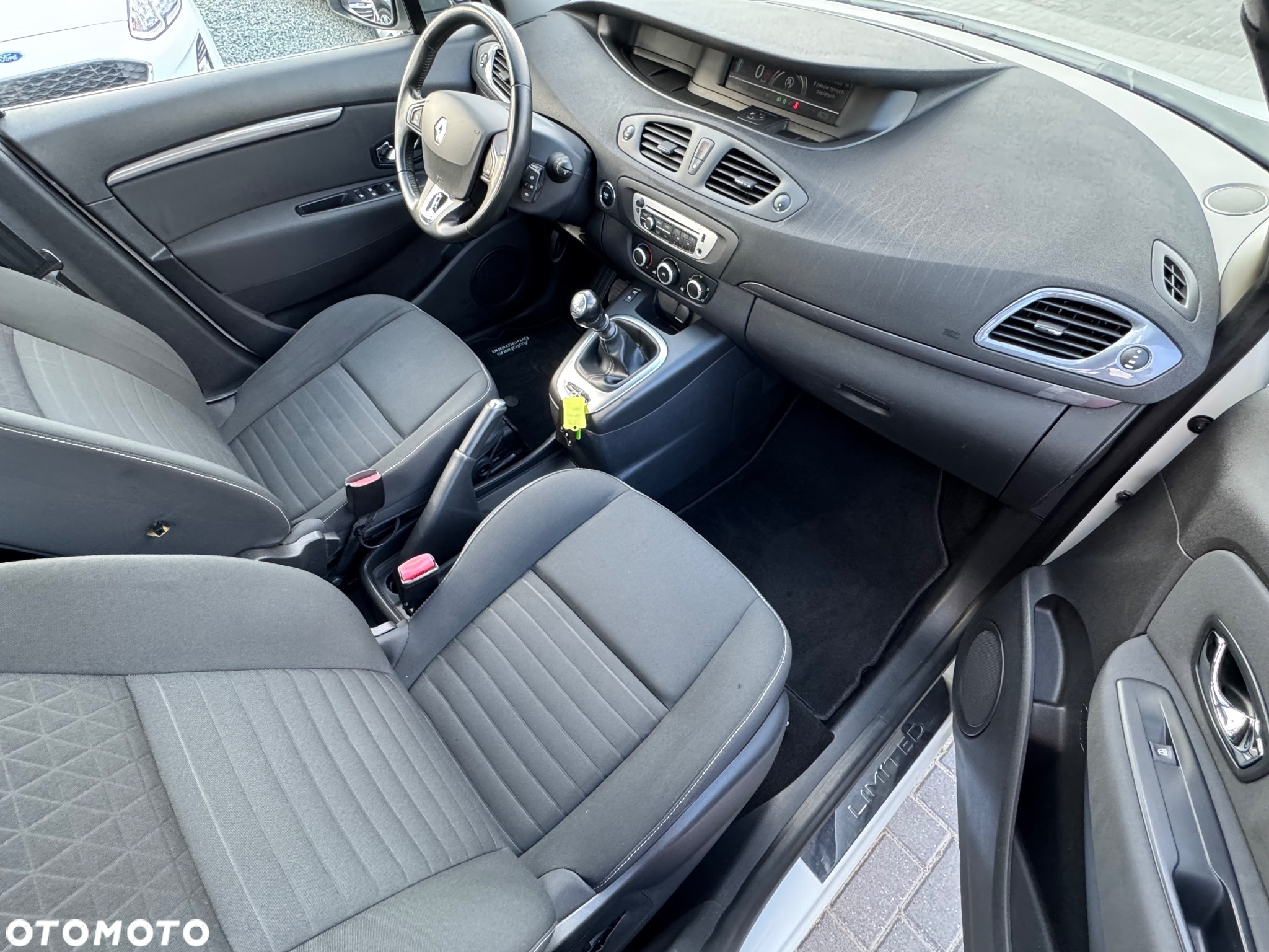 Renault Scenic 1.2 TCe Energy Life - 19