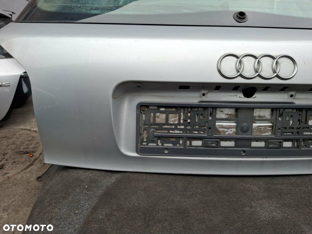 Audi A3 8L klapa bagażnika - 3