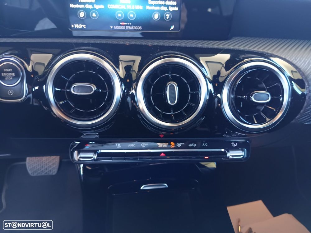 Mercedes-Benz CLA 180 - 22