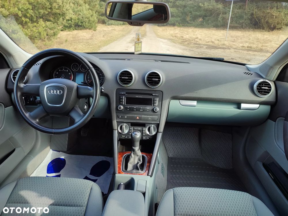 Audi A3 Sportback 1.4 TFSI S line Sportpaket (plus) - 24