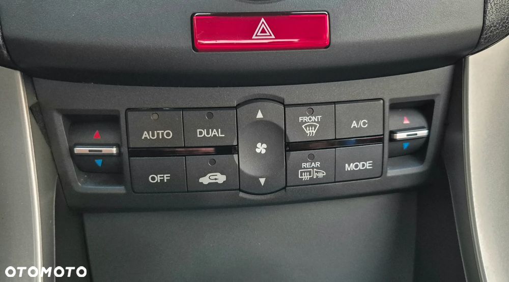 Honda Accord 2.0 Elegance - 18
