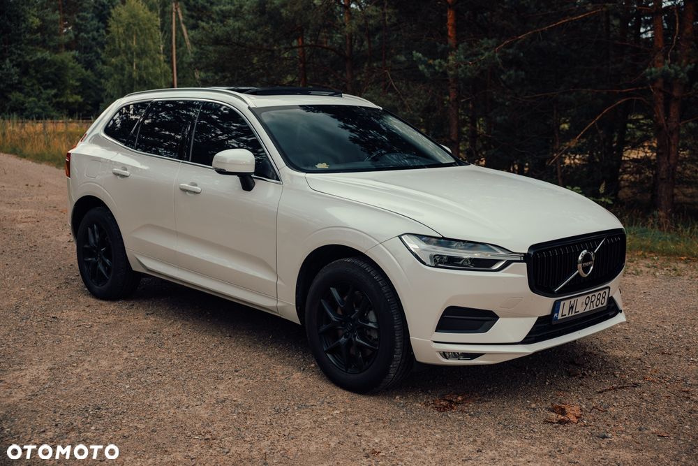 Volvo XC 60 T6 AWD Momentum - 2