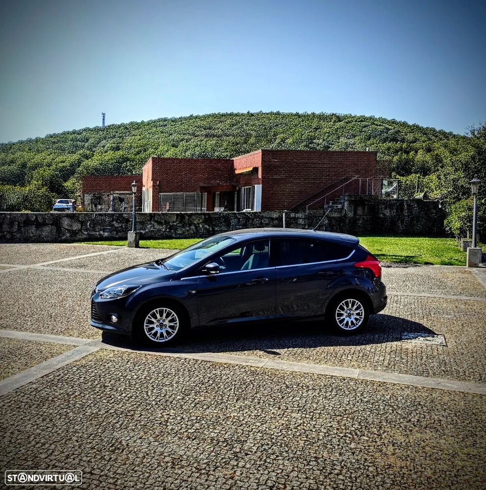 Ford Focus 1.6 TDCi DPF Titanium - 4
