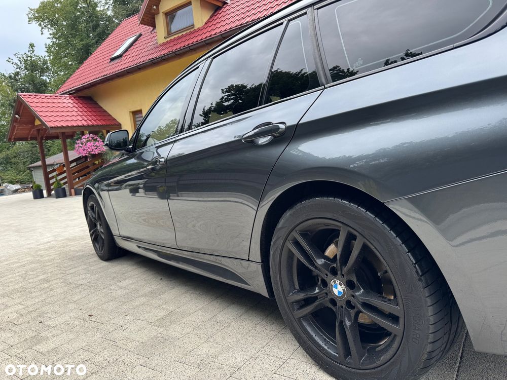 BMW Seria 3 320d xDrive Sport - 22