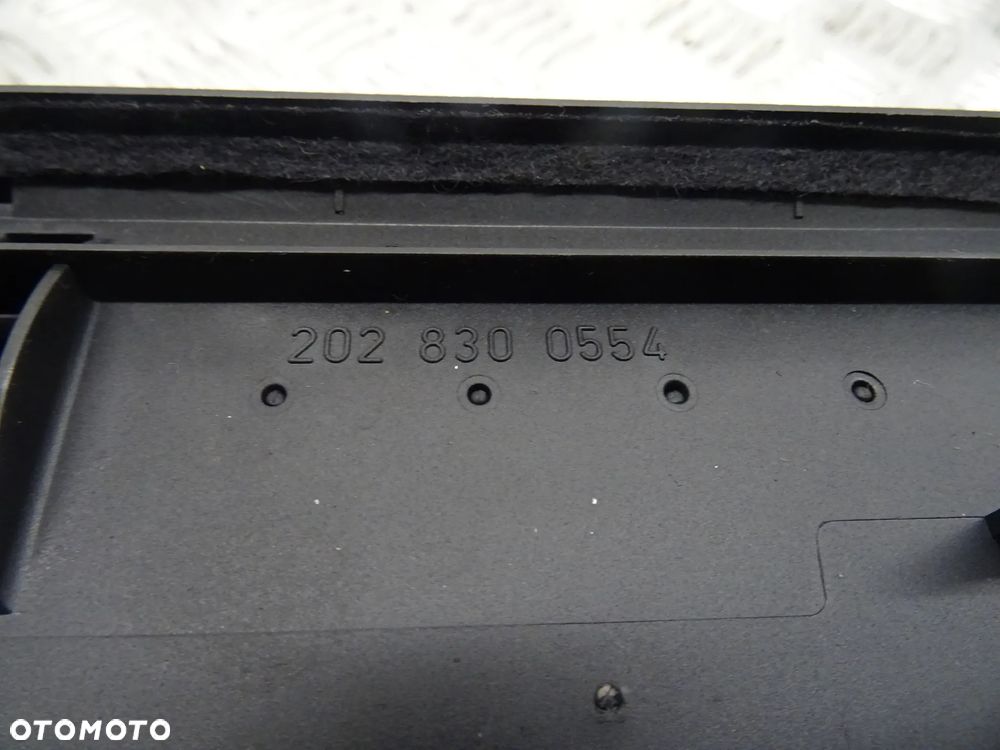 MERCEDES W202 LIFT 96-01 KRATKA NAWIEWU ŚRODKOWA - 3