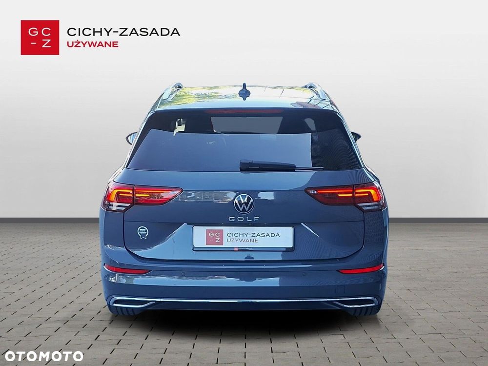 Volkswagen Golf - 9