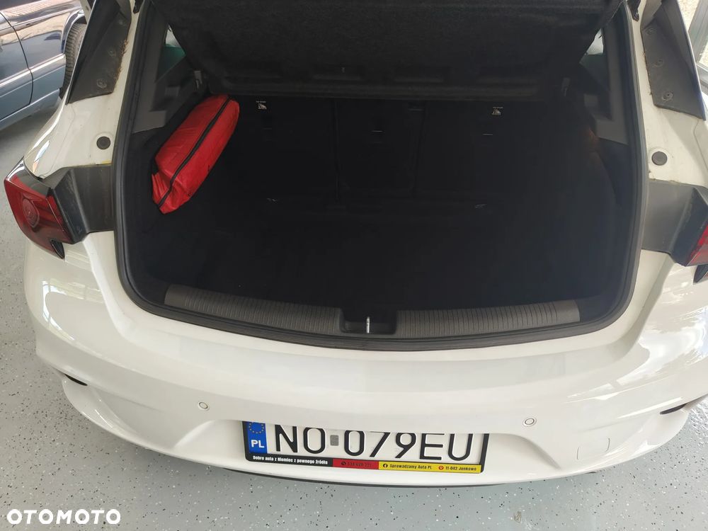 Opel Astra 1.6 Turbo Start/Stop Ultimate - 20