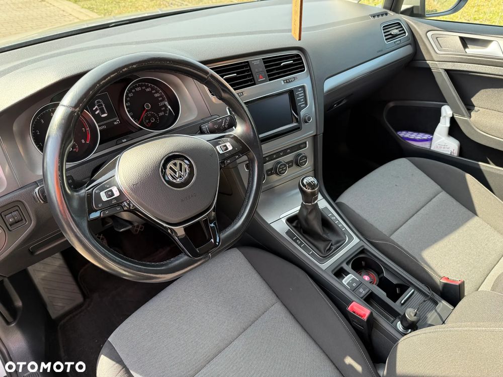 Volkswagen Golf 1.2 TSI BlueMotion Technology Trendline - 17