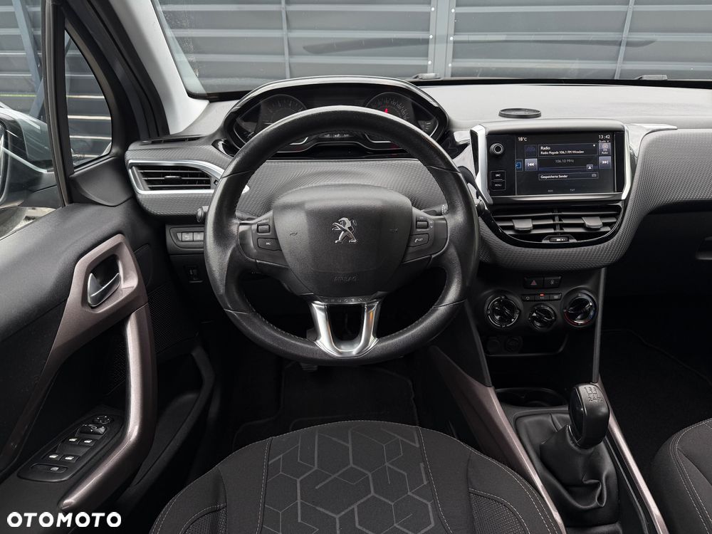 Peugeot 2008 - 10