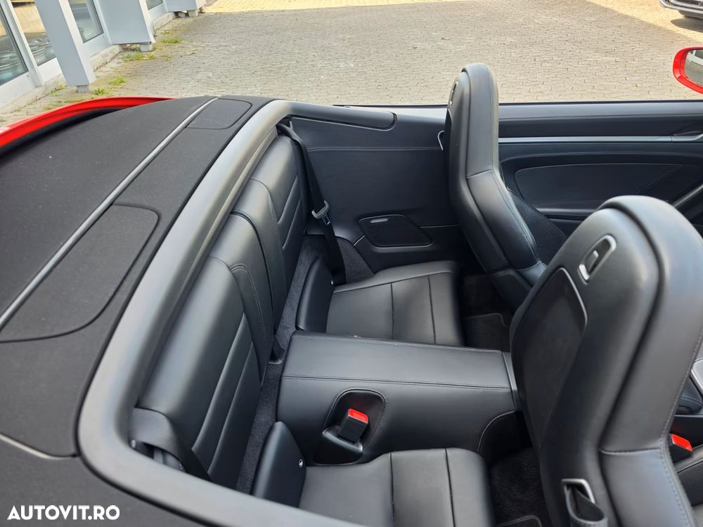 Porsche 911 Carrera 4S PDK - 9