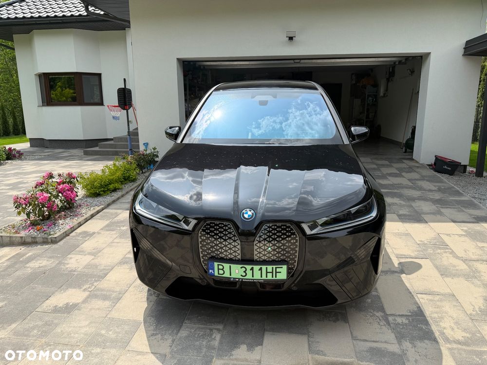 BMW iX xDrive40 76.6kWh - 2
