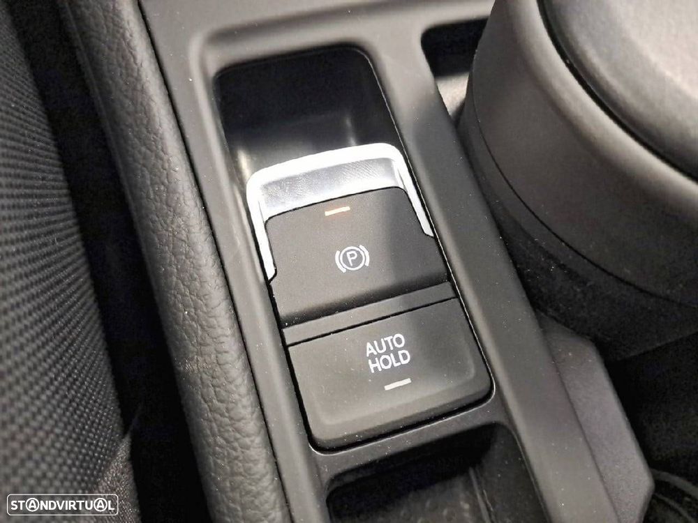 VW Golf 1.0 TSI Stream - 24