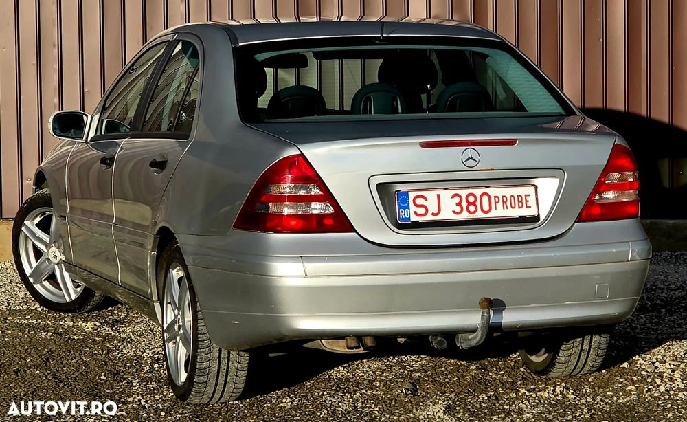 Mercedes-Benz C - 5