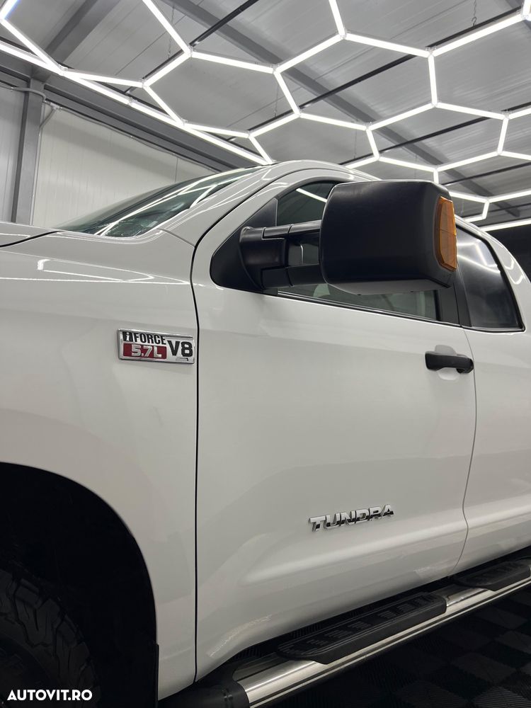 Toyota Tundra - 11