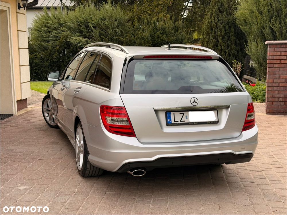 Mercedes-Benz Klasa C 250 CDI 4Matic 7G-TRONIC Avantgarde Edition - 9