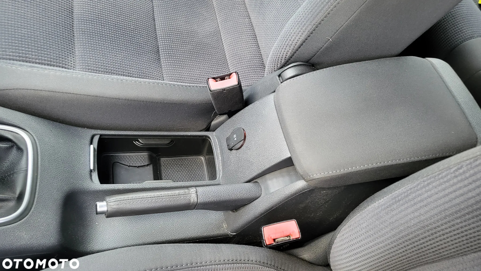 Volkswagen Golf 1.9 TDI Sportline - 14