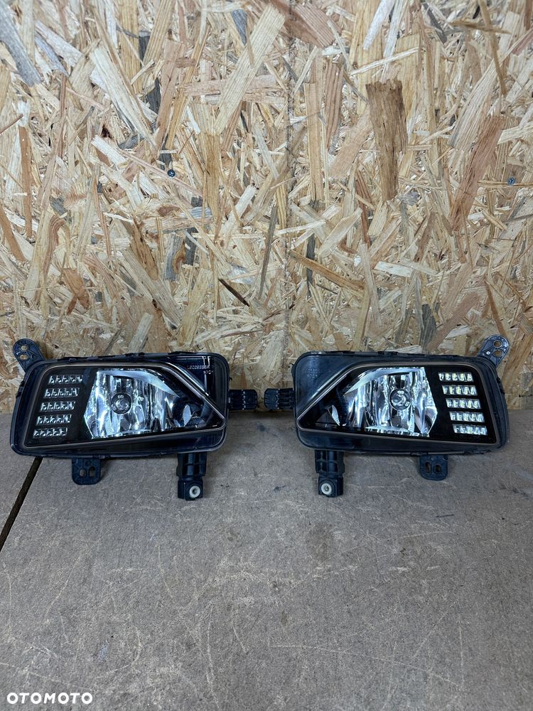 VW POLO 2G HALOGEN DRL PRAWY LEWY  2G0941662 2G0941661 - 1