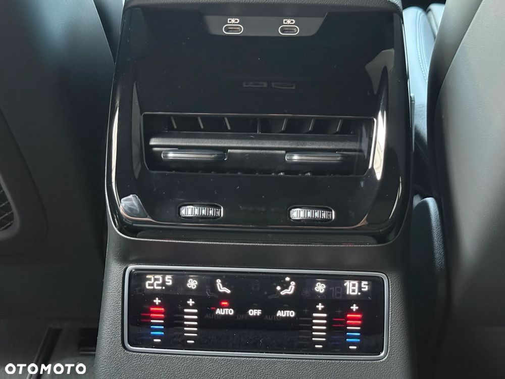 Audi A6 Avant TDI mHEV Quattro S tronic - 30