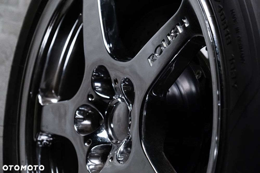 Ford Mustang - 7