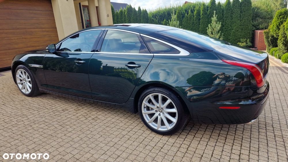 Jaguar XJ - 5