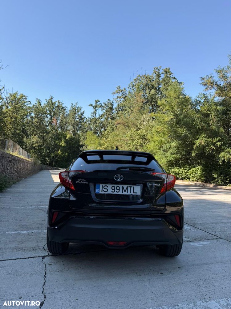 Toyota C-HR - 3