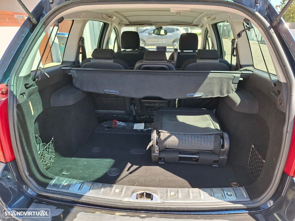 Peugeot 307 SW 1.6 HDi FAP SE Navteq - 7