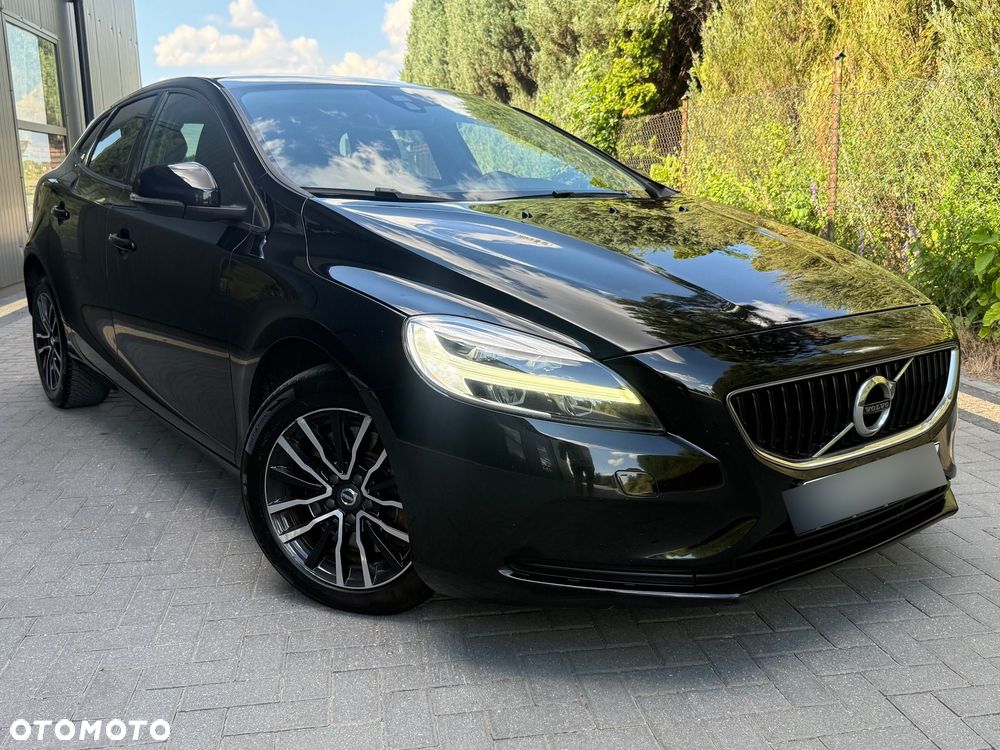Volvo V40 - 21