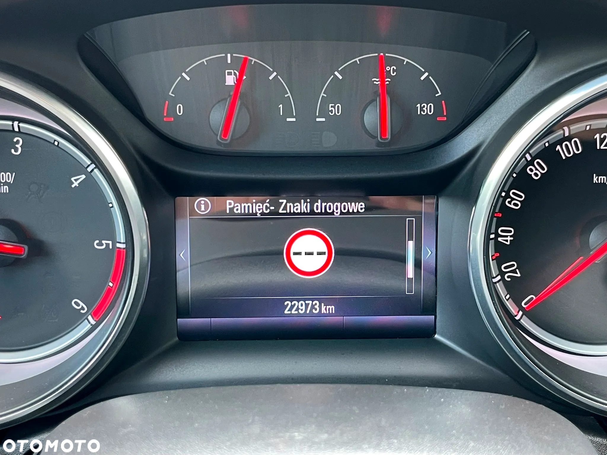 Opel Astra IV 1.6 CDTI Cosmo - 33