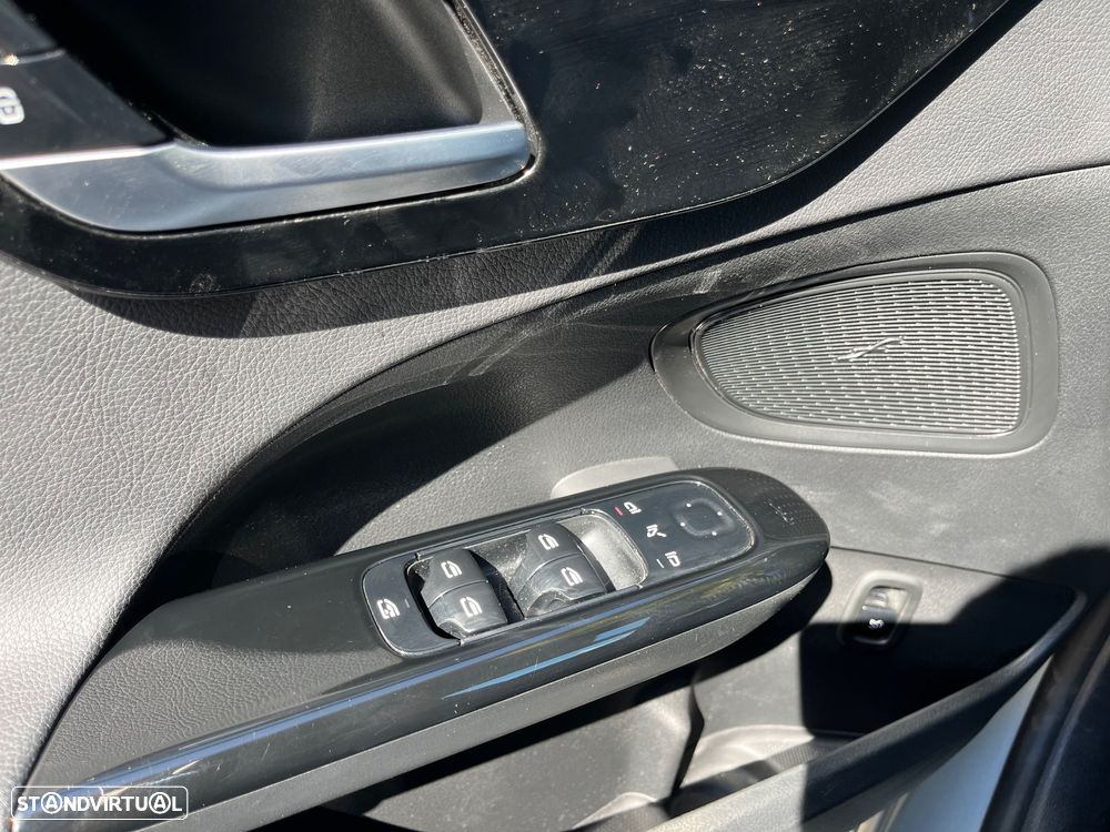 Mercedes-Benz C 220 d Avantgarde - 25