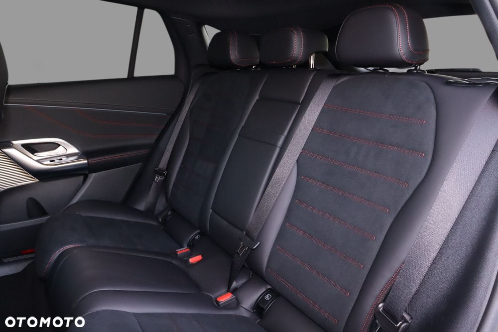 Mercedes-Benz GLC 400 94kWh 4-Matic EQ - 17