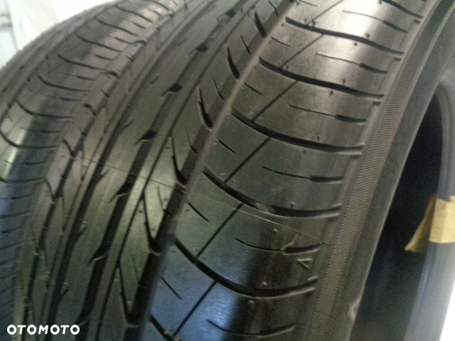 YOKOHAMA BLUEARTH E70 225/55R18 98H - 11