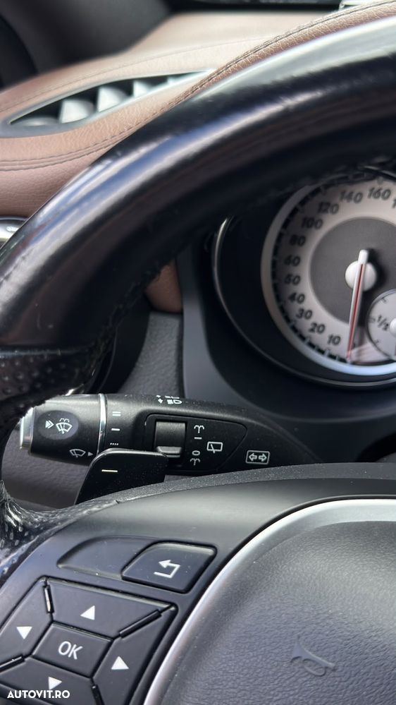 Mercedes-Benz GLA 220 CDI 4MATIC 7G-DCT - 8