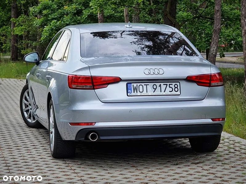 Audi A4 Limousine 2.0 TDI S tronic design - 13