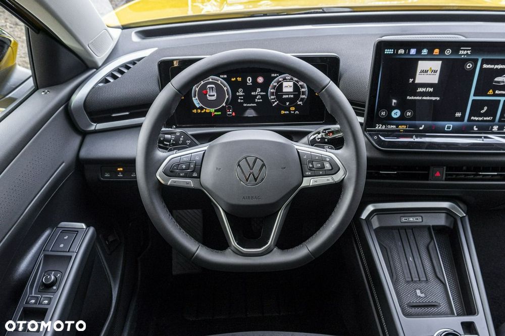 Volkswagen T-Roc - 15