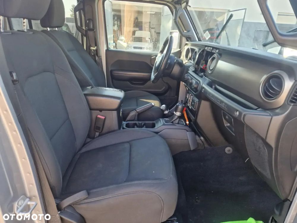 Jeep Wrangler 2.0 T-GDI AWD Automatik Sport - 13