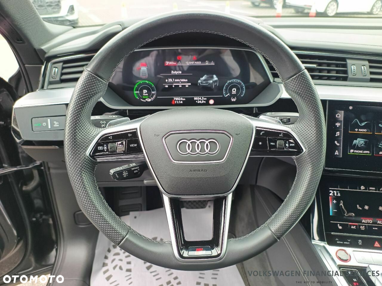 Audi e-tron - 8