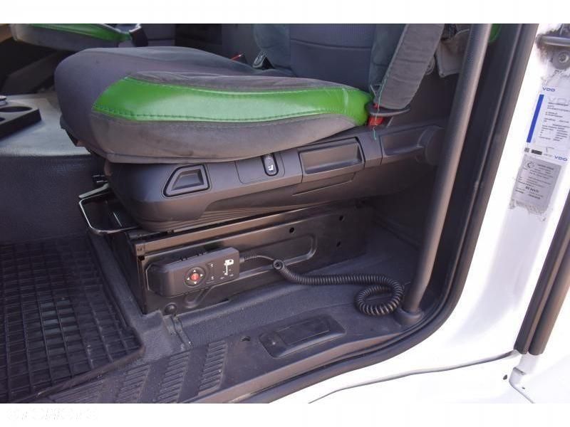 Mercedes-Benz Actros - 17