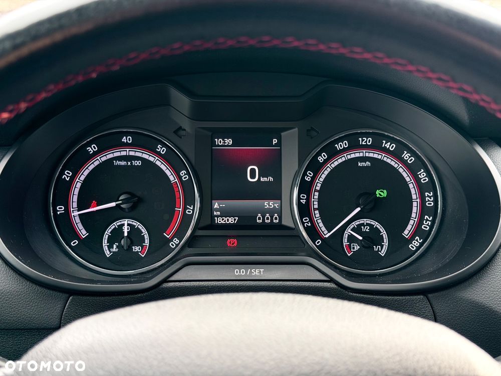 Skoda Octavia 2.0 TSI RS 230 DSG - 18